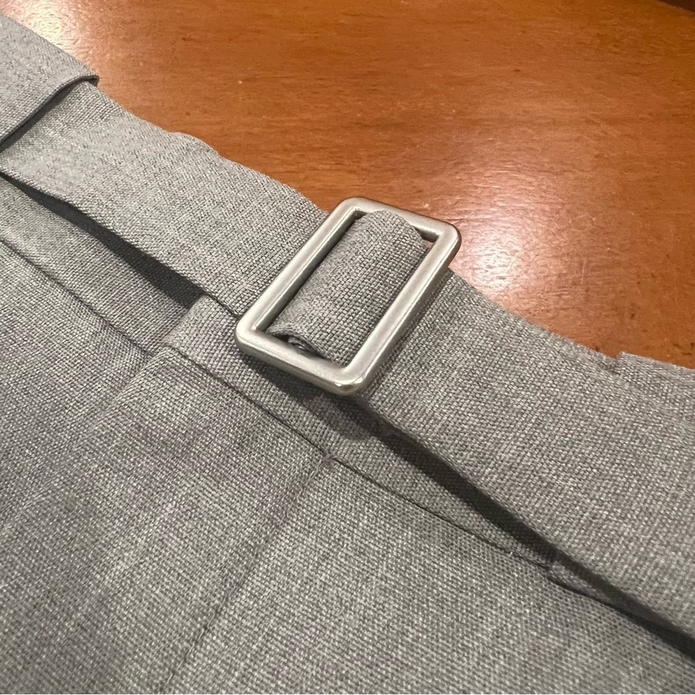 New CHICJOC Women’s Marzotto Wool Pleated Trousers Belted Size 36 Gray Luxury - Picture 5 of 16